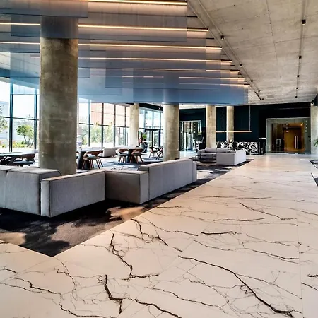 Motoa Pool & By Alezzi Apartment