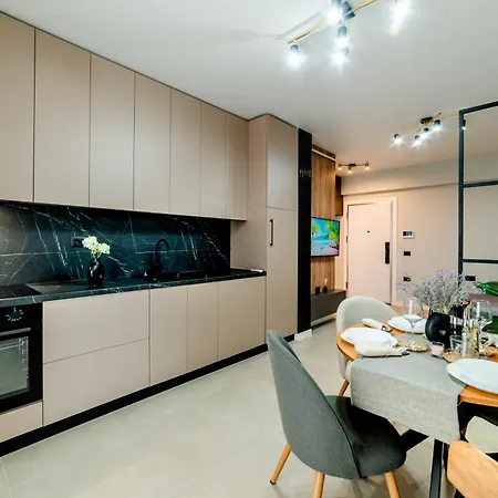 Motoa Pool & By Alezzi Mamaia Nord Apartamento