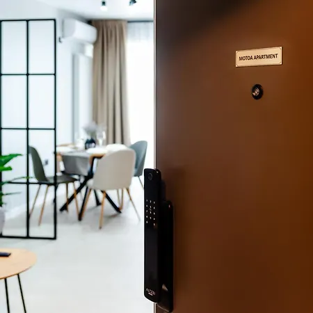 Motoa Pool & By Alezzi * Năvodari